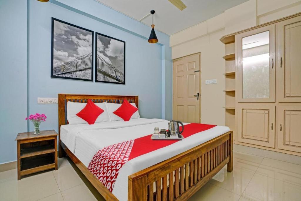 Ruby Hotel Apartments Kochi Extérieur photo